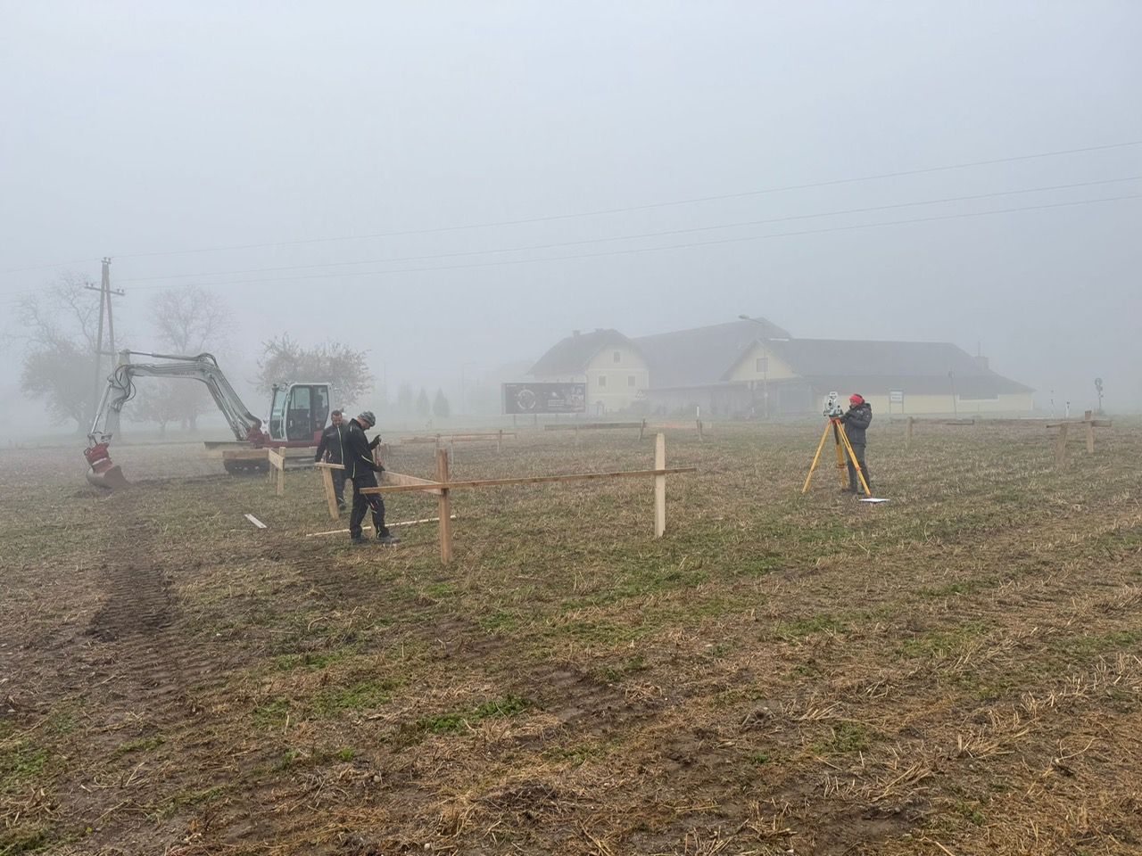 ee9b238c-aebb-47b8-8ce0-65ba302bafd9